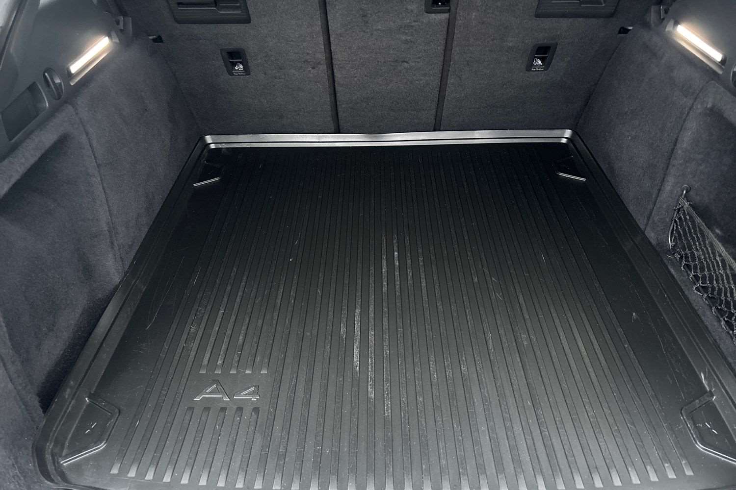 Used Audi RS4 2020 for sale - 77589061: Photo 13