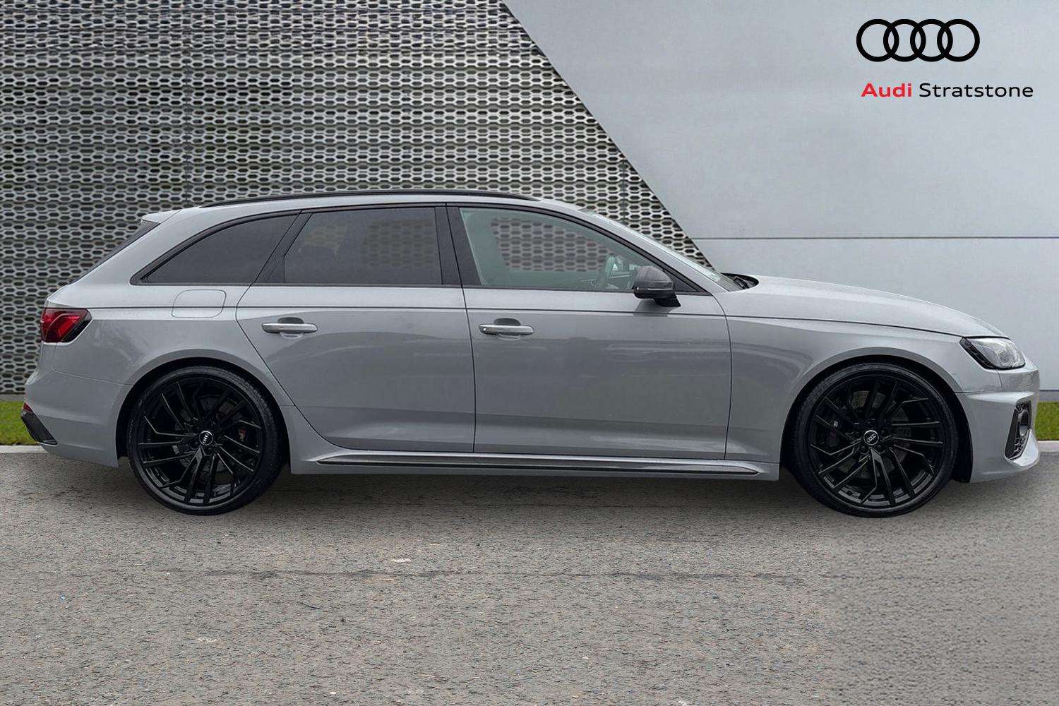 Used Audi RS4 2020 for sale - 77589061: Photo 4