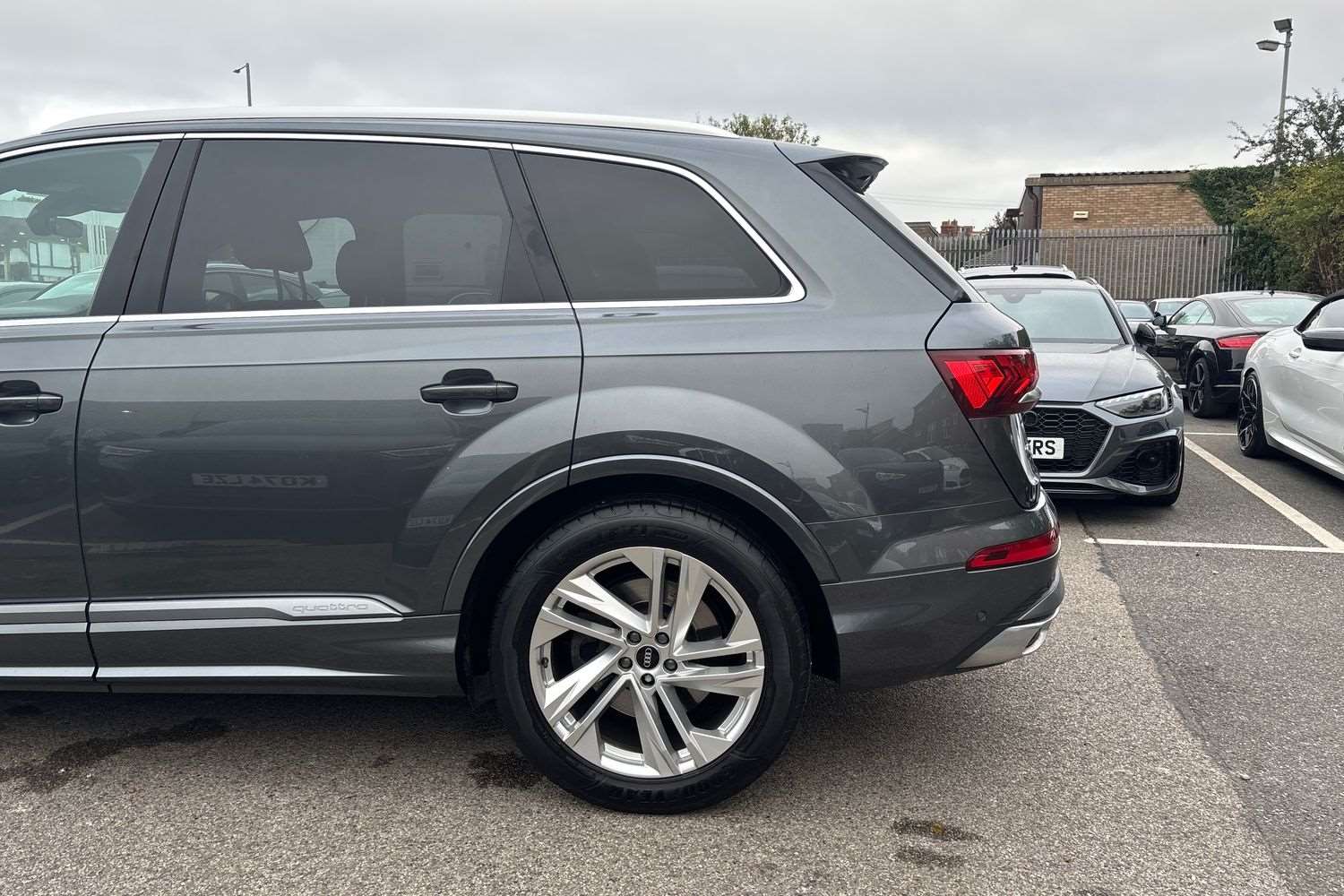 Used Audi Q7 2022 for sale - 76732228: Photo 10