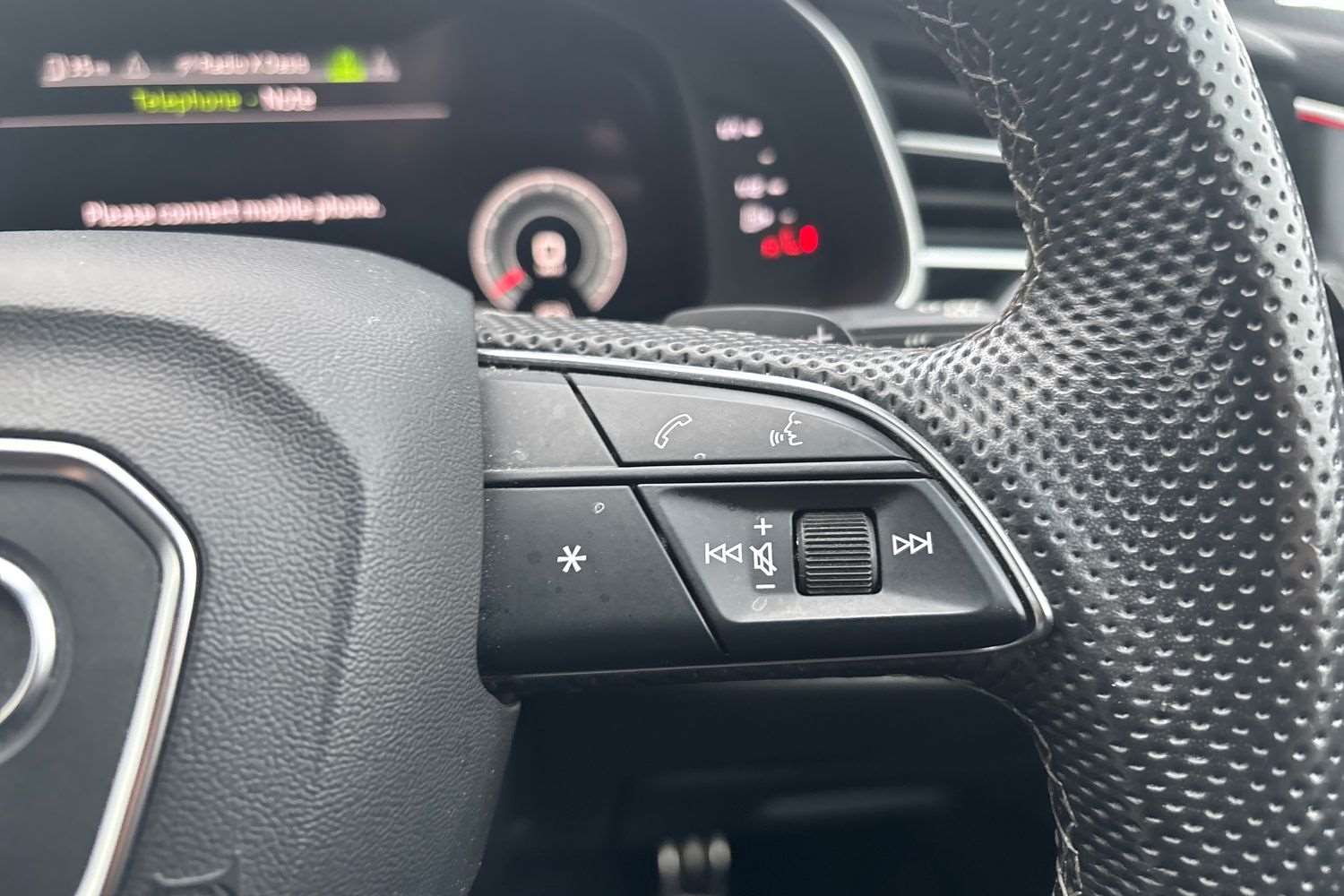 Used Audi Q7 2022 for sale - 76732228: Photo 17