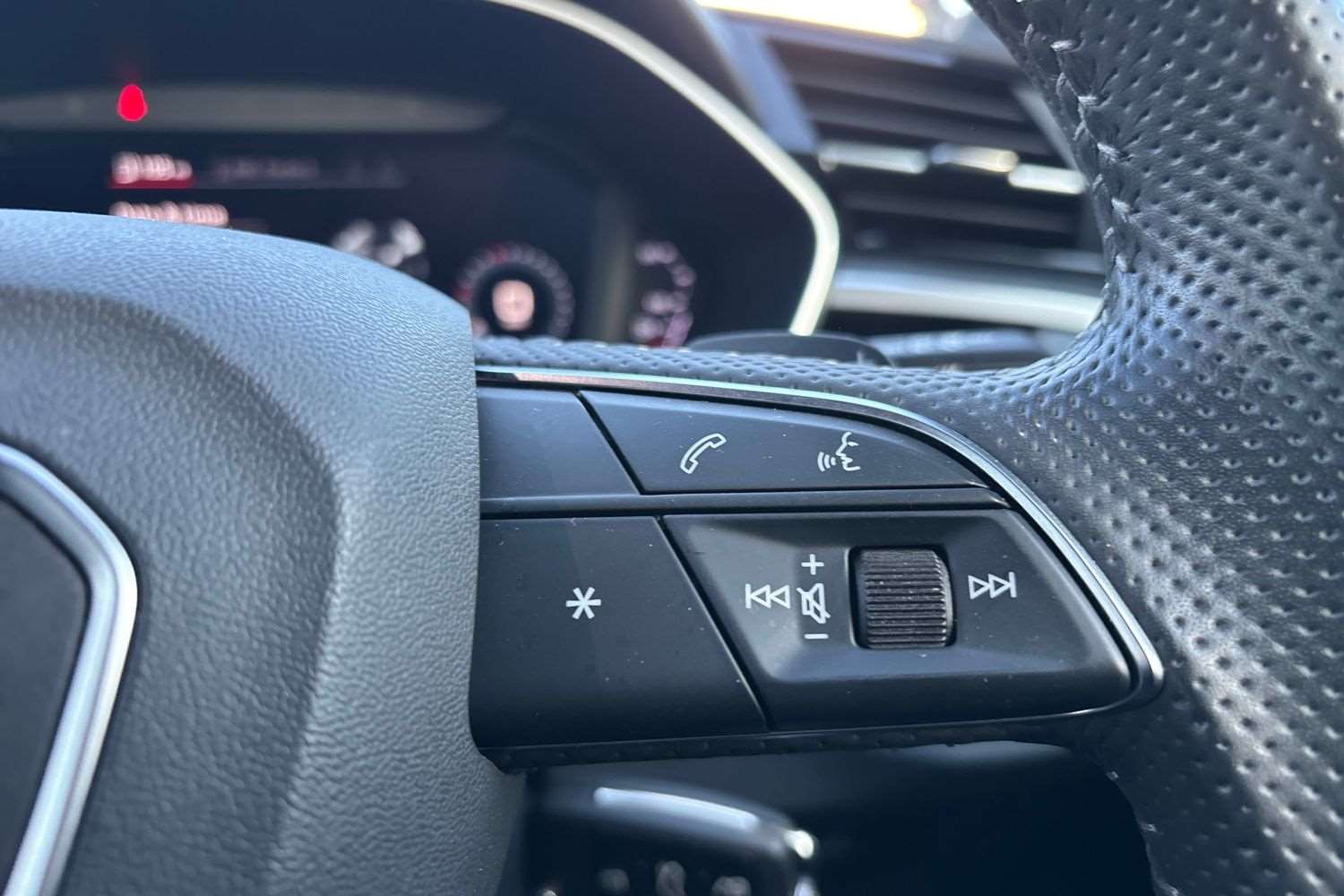 Used Audi Q3 2019 for sale - 77635039: Photo 17