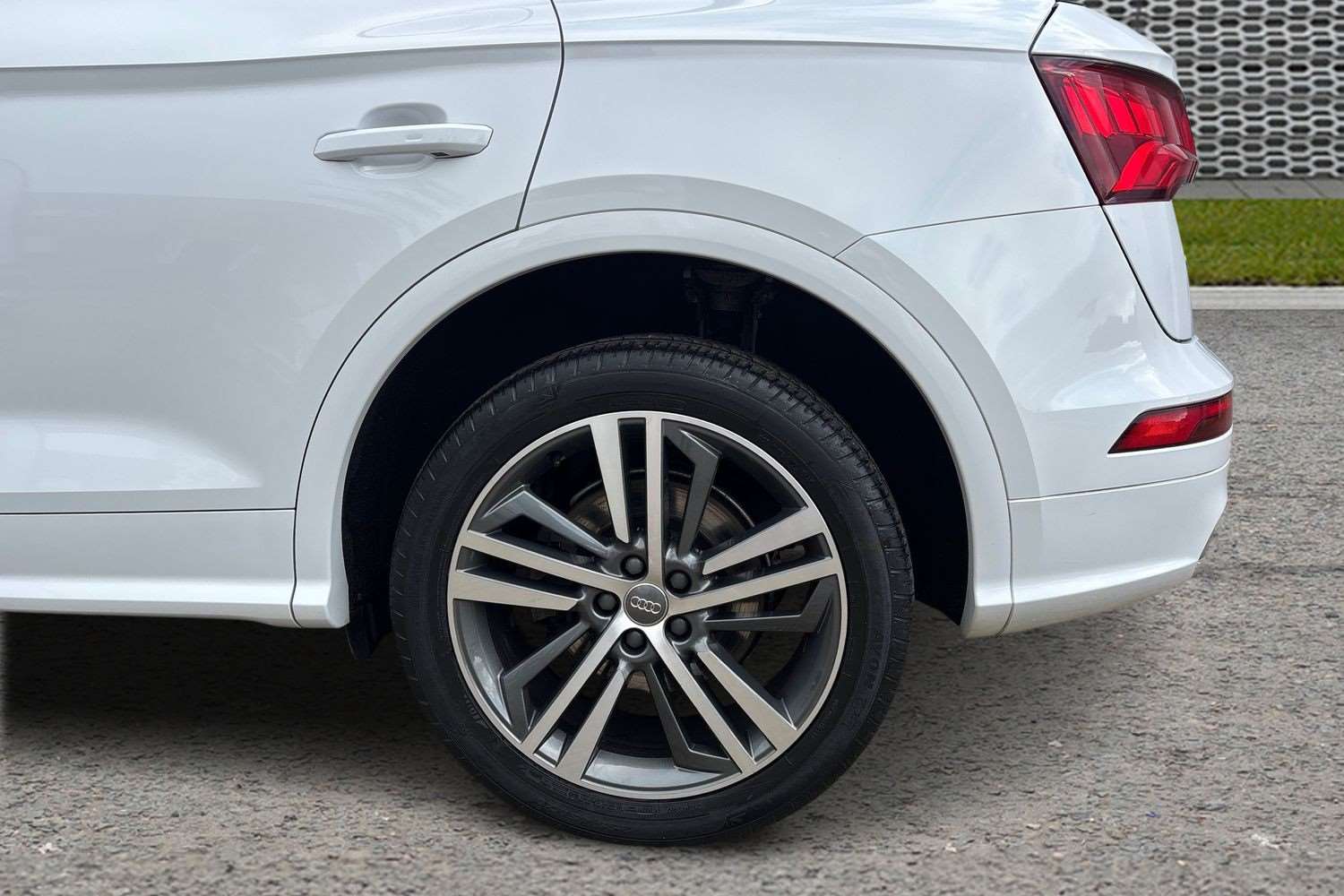 Used Audi Q5 2019 for sale - 77942933: Photo 10