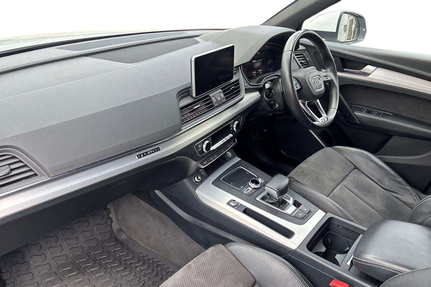 Used Audi Q5 2019 for sale - 77942933: Photo 2