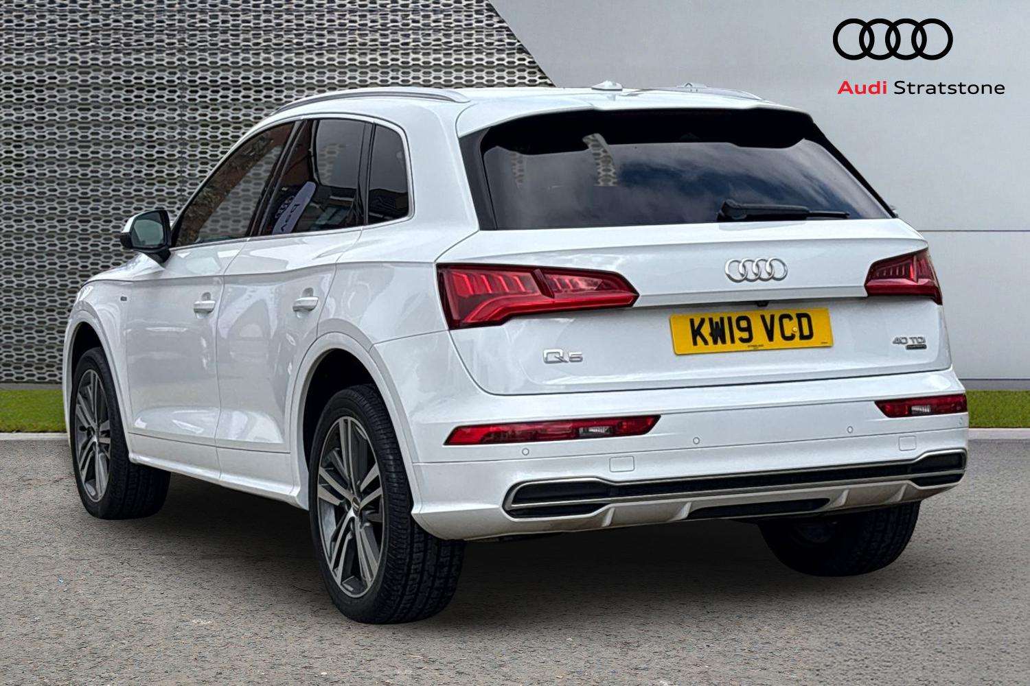 Used Audi Q5 2019 for sale - 77942933: Photo 3
