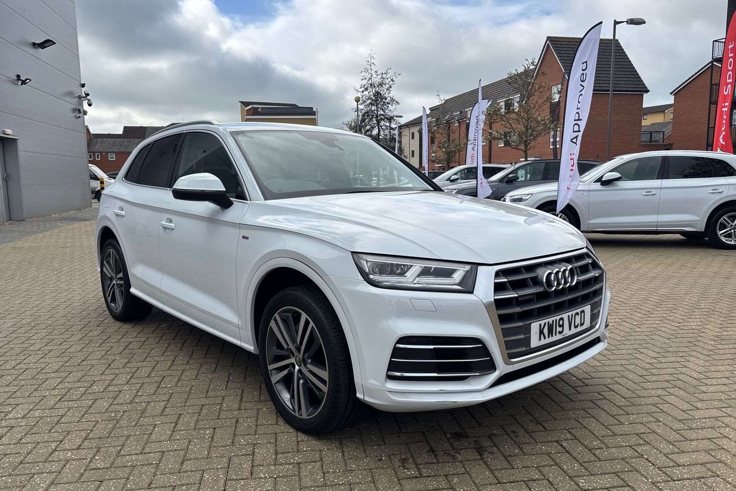 Used Audi Q5 2019 for sale - 77942933: Photo 32