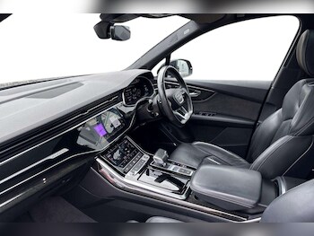 Used Audi Q7 2021 for sale - 78576773: Photo