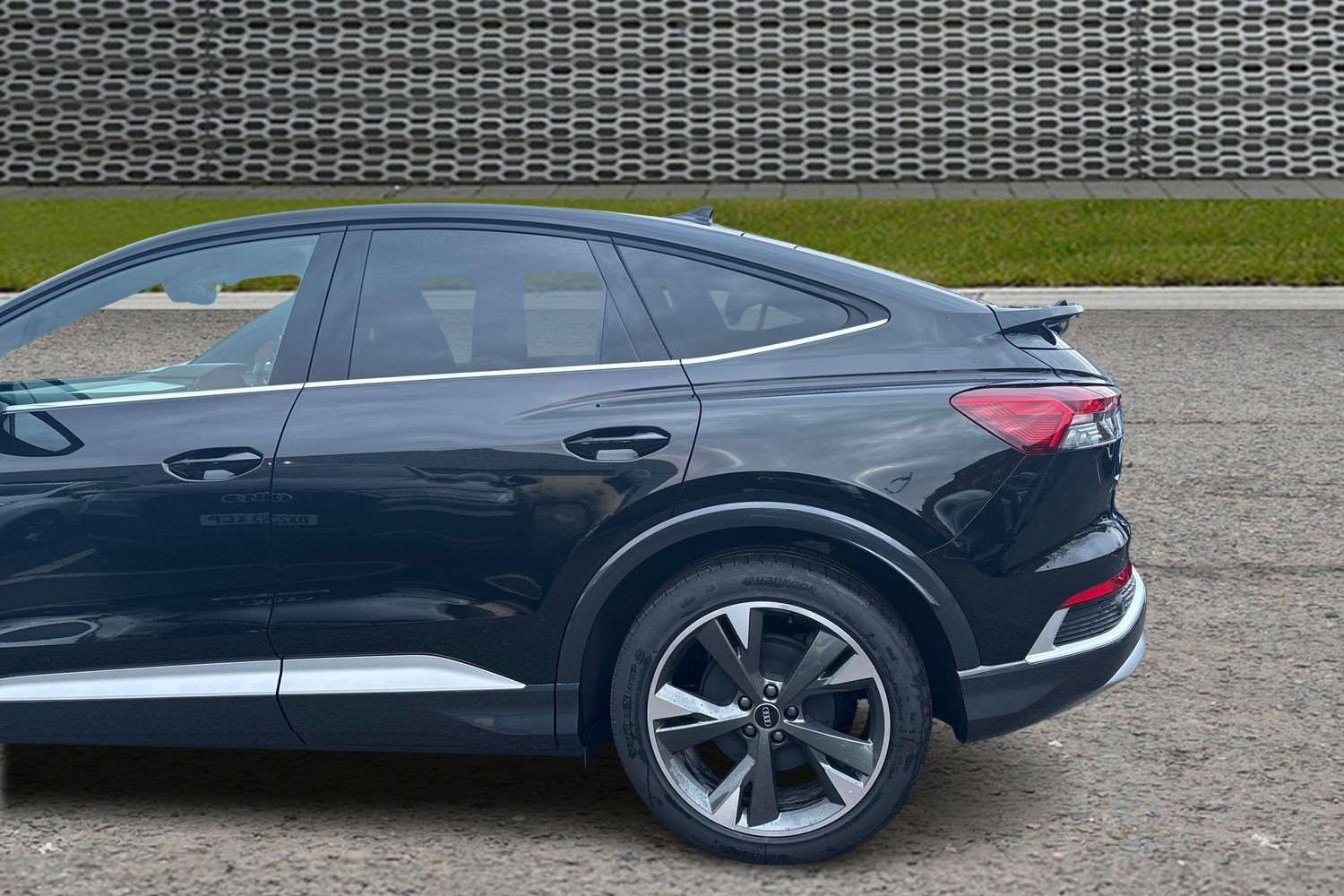 Used Audi Q4 e-tron 2025 for sale - 77257153: Photo 10