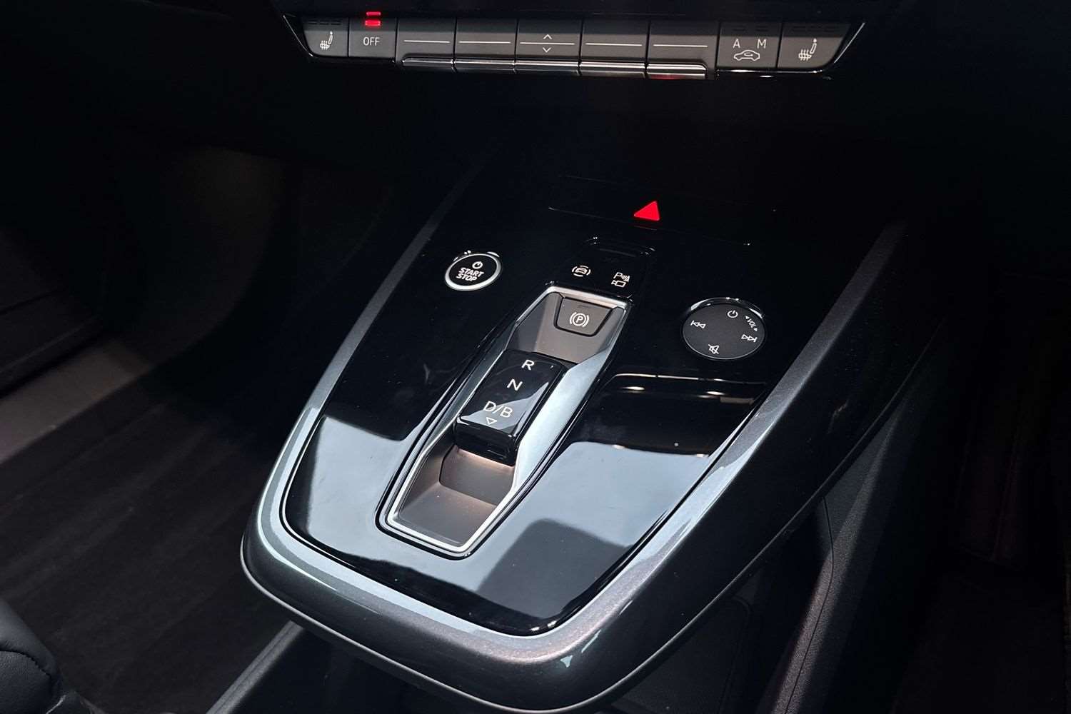 Used Audi Q4 e-tron 2025 for sale - 77257153: Photo 15