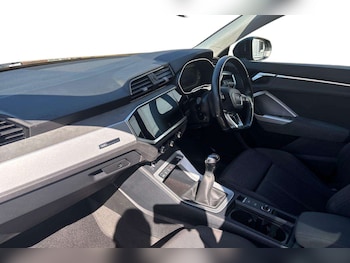 Used Audi Q3 2020 for sale - 78052071: Photo