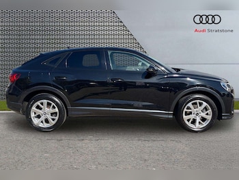 Used Audi Q3 2020 for sale - 78052071: Photo