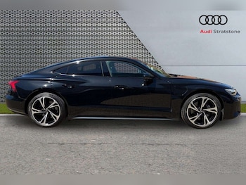 Used Audi e-tron GT 2023 for sale - 79161145: Photo