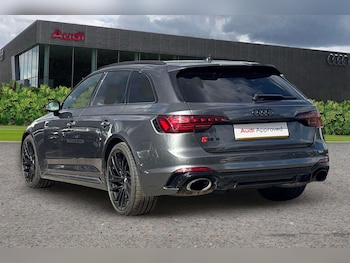 Used Audi RS4 2020 for sale - 76272104: Photo