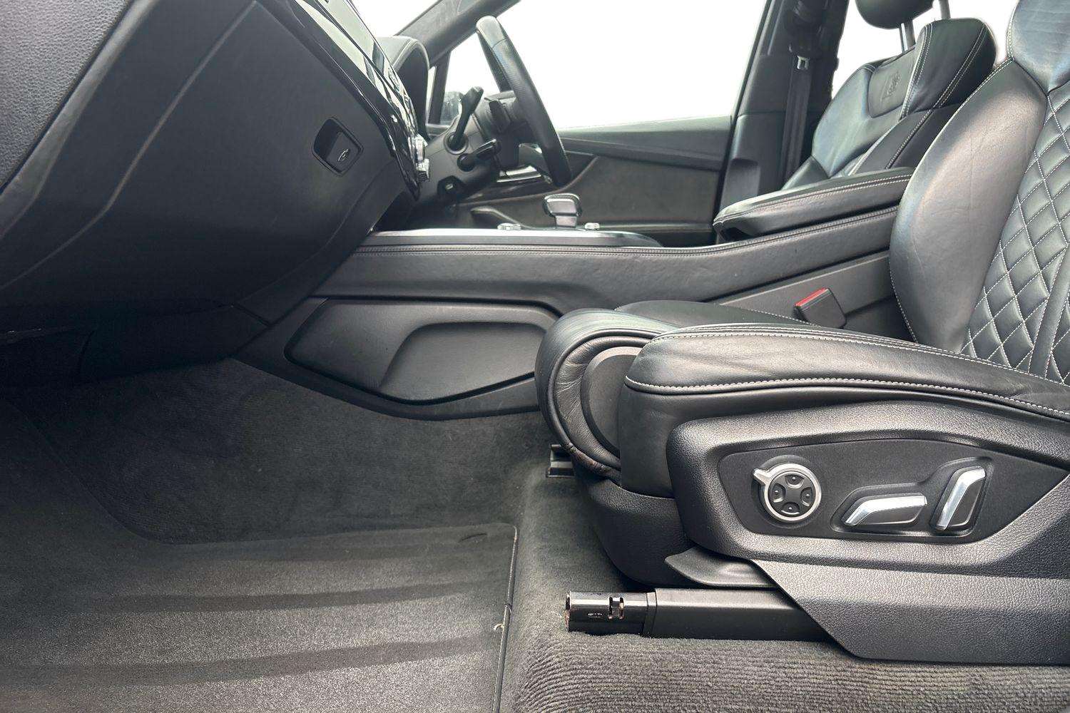 Used Audi Q7 2019 for sale - 77308515: Photo 21