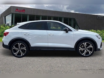 Used Audi Q3 2020 for sale - 75846471: Photo