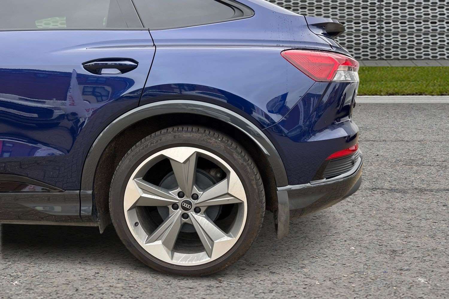 Used Audi Q4 e-tron 2025 for sale - 78076897: Photo 10