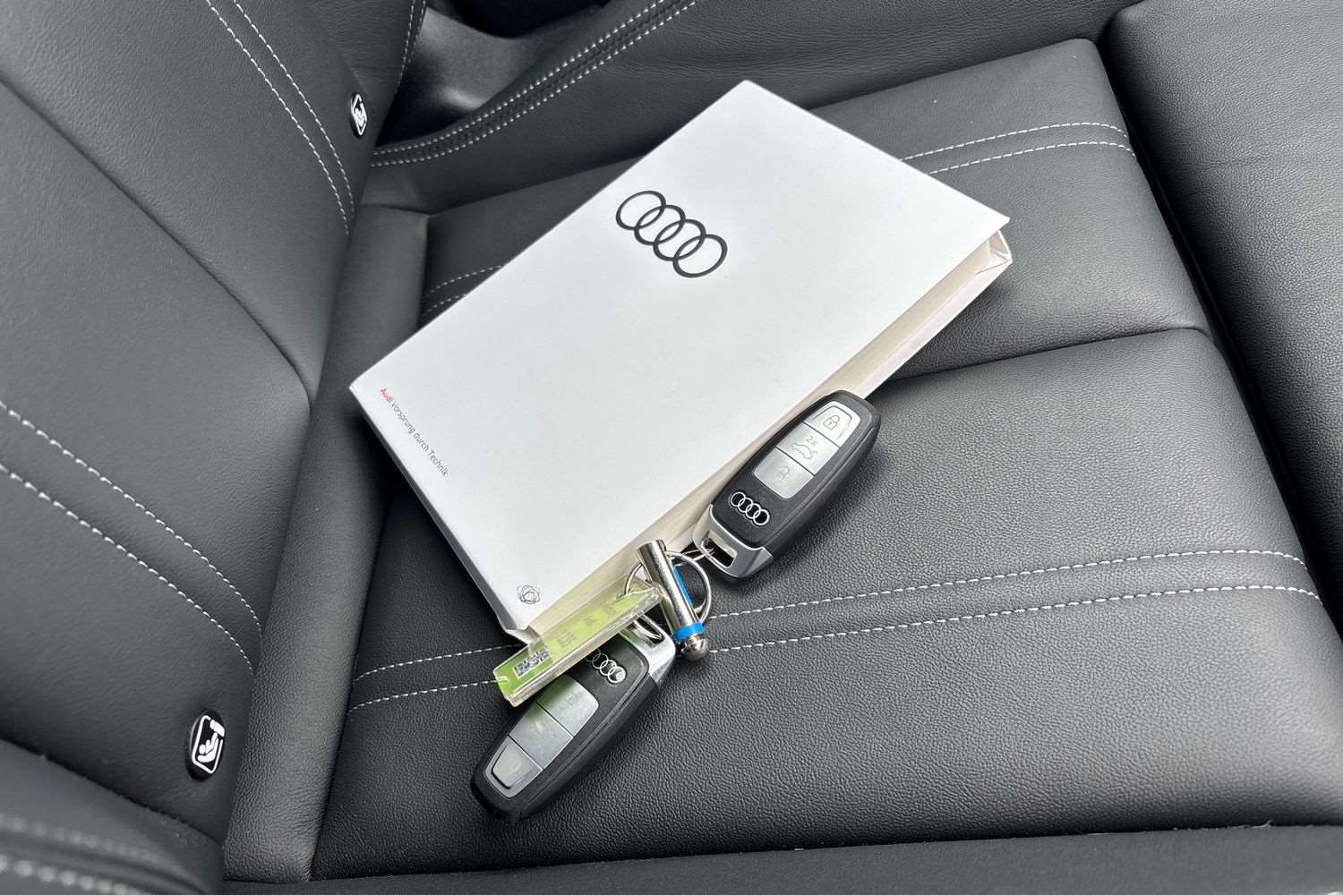 Used Audi Q4 e-tron 2025 for sale - 78076897: Photo 25