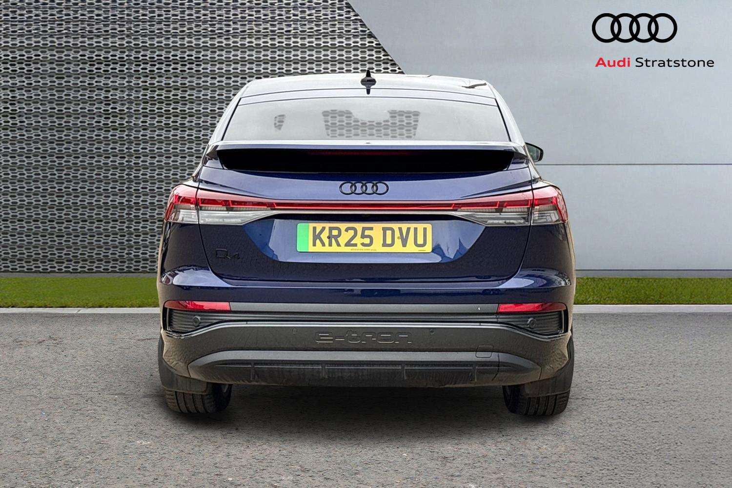 Used Audi Q4 e-tron 2025 for sale - 78076897: Photo 7