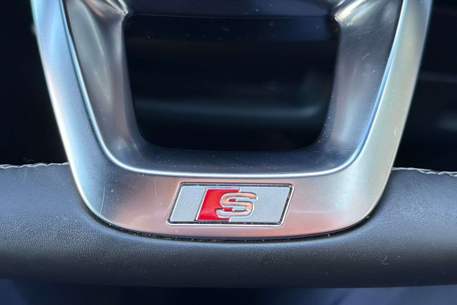 Used Audi Q8 2024 for sale - 76902430: Photo 32