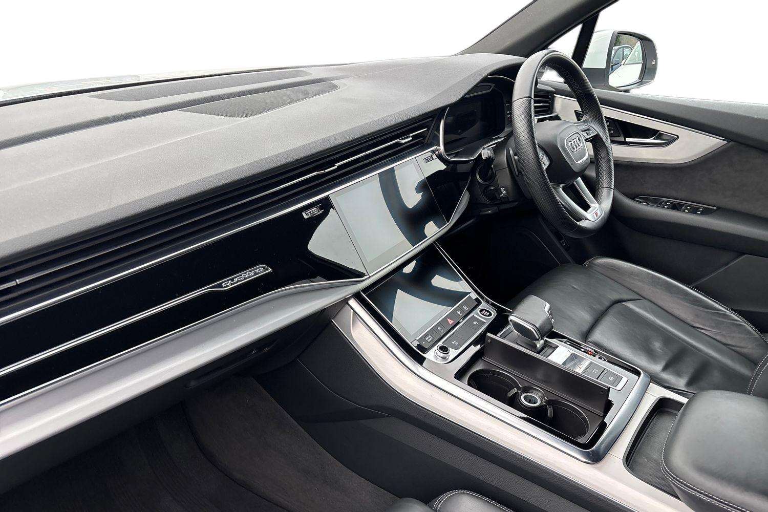 Used Audi Q7 2021 for sale - 77244974: Photo 2