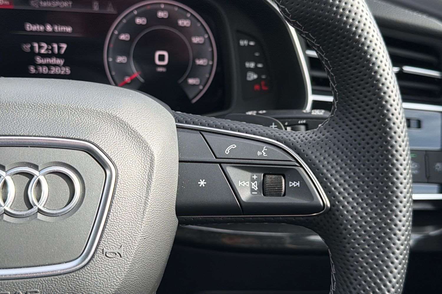 Used Audi Q7 2024 for sale - 76902381: Photo 17