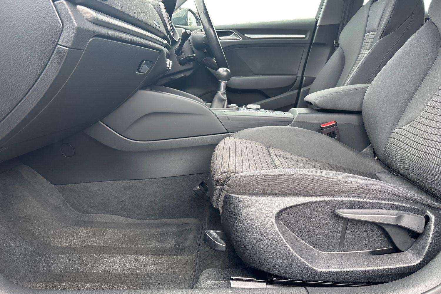 Used Audi A3 2018 for sale - 76310735: Photo 21