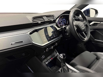 Used Audi Q3 2023 for sale - 79294916: Photo