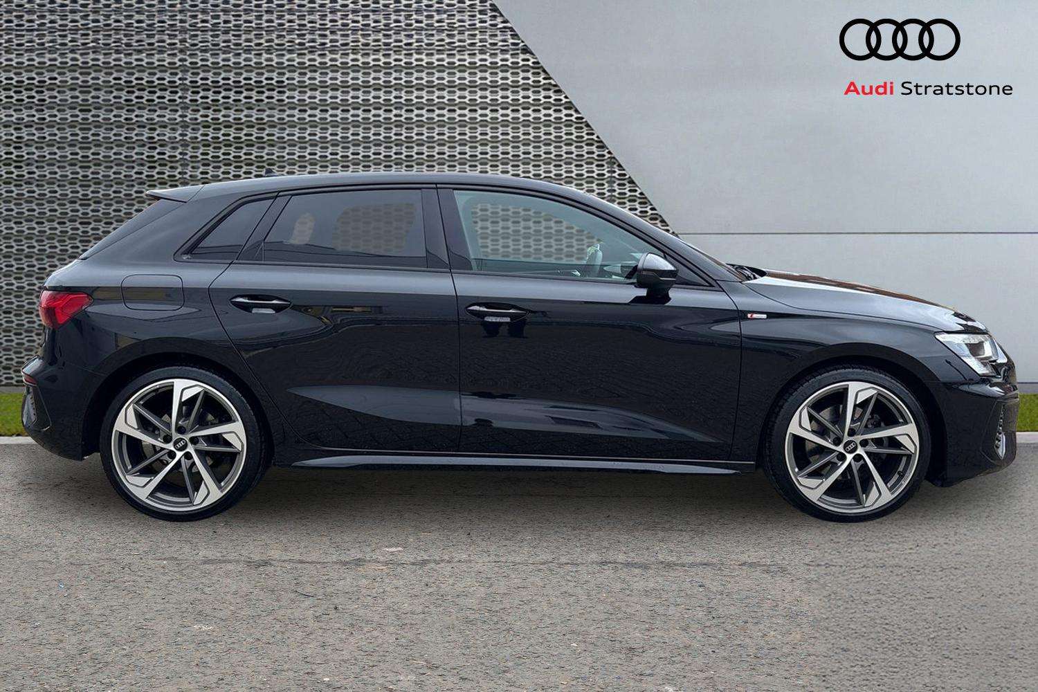 Used Audi A3 2022 for sale - 77601393: Photo 4
