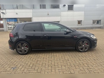 Used Volkswagen Golf 2017 for sale - 76442425: Photo