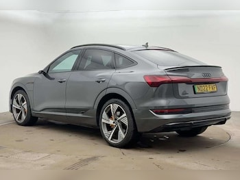 Used Audi e-tron 2022 for sale - 76298362: Photo 3