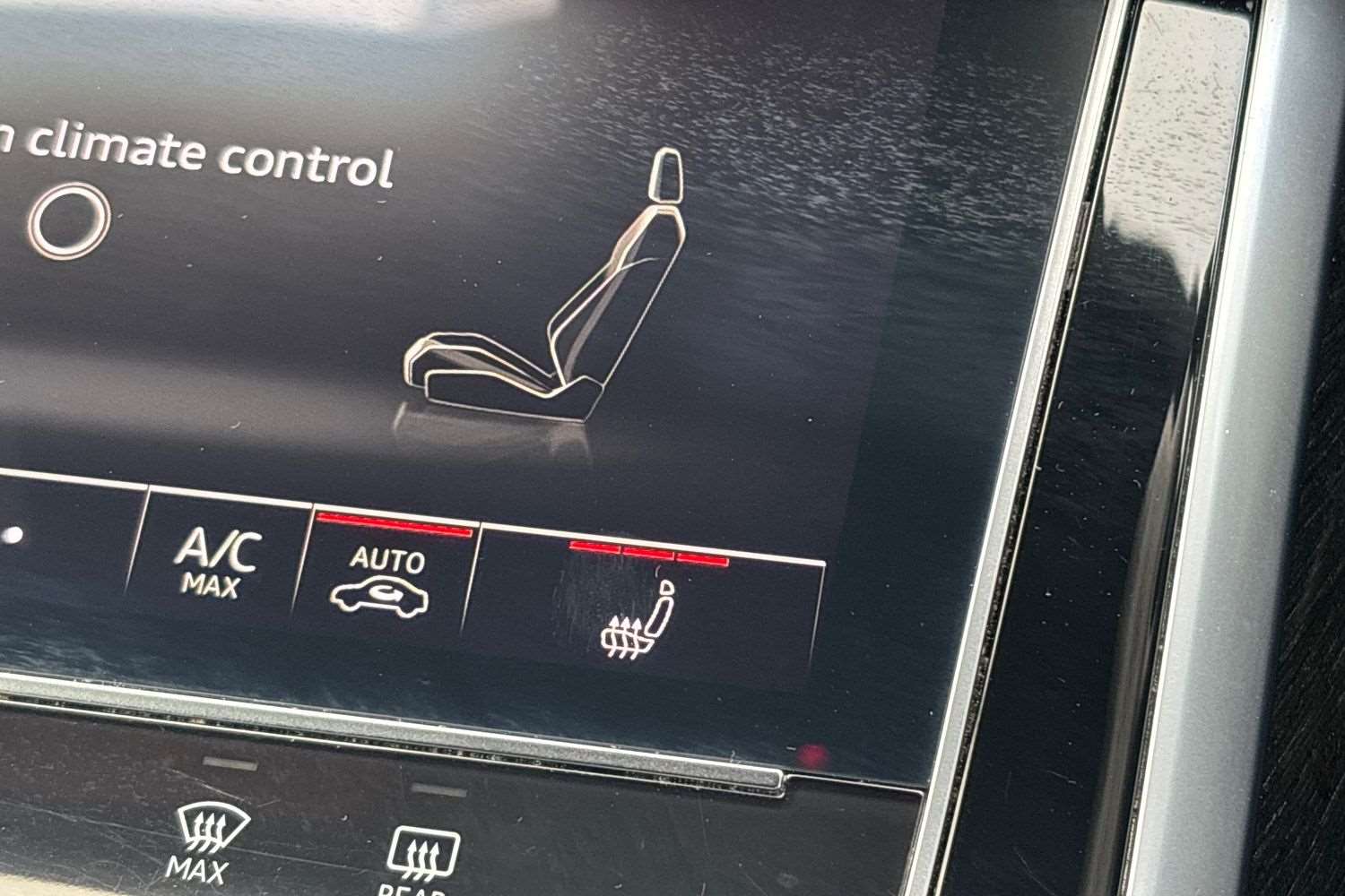 Used Audi Q8 2021 for sale - 75968025: Photo 28