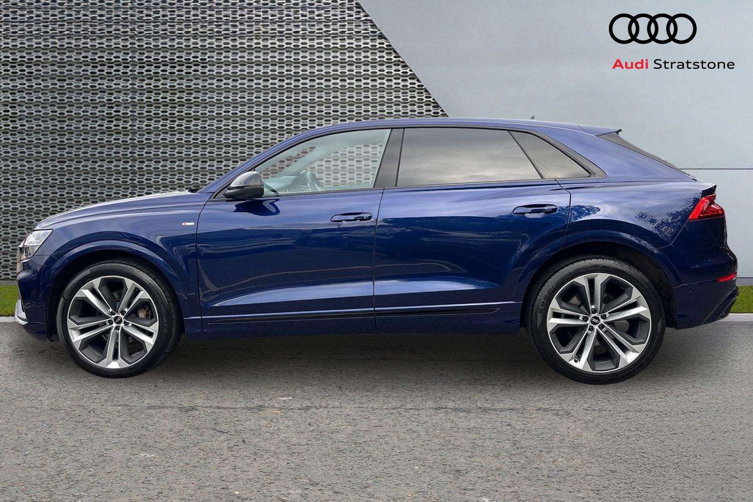 Used Audi Q8 2021 for sale - 75968025: Photo 8