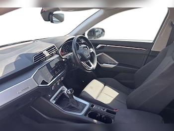 Used Audi Q3 2024 for sale - 78812461: Photo