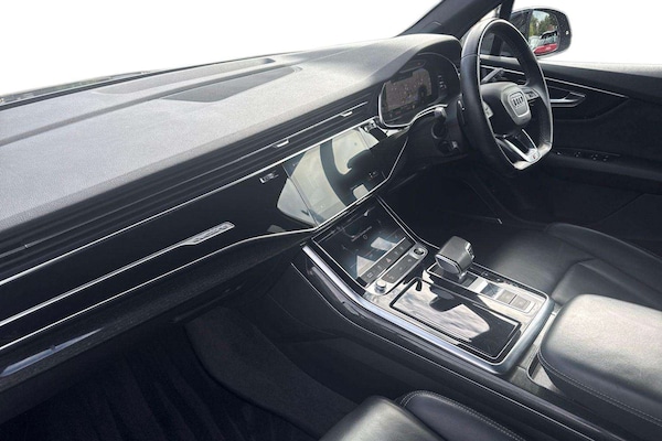 Used Audi Q7 2022 for sale - 76262471: Photo 2