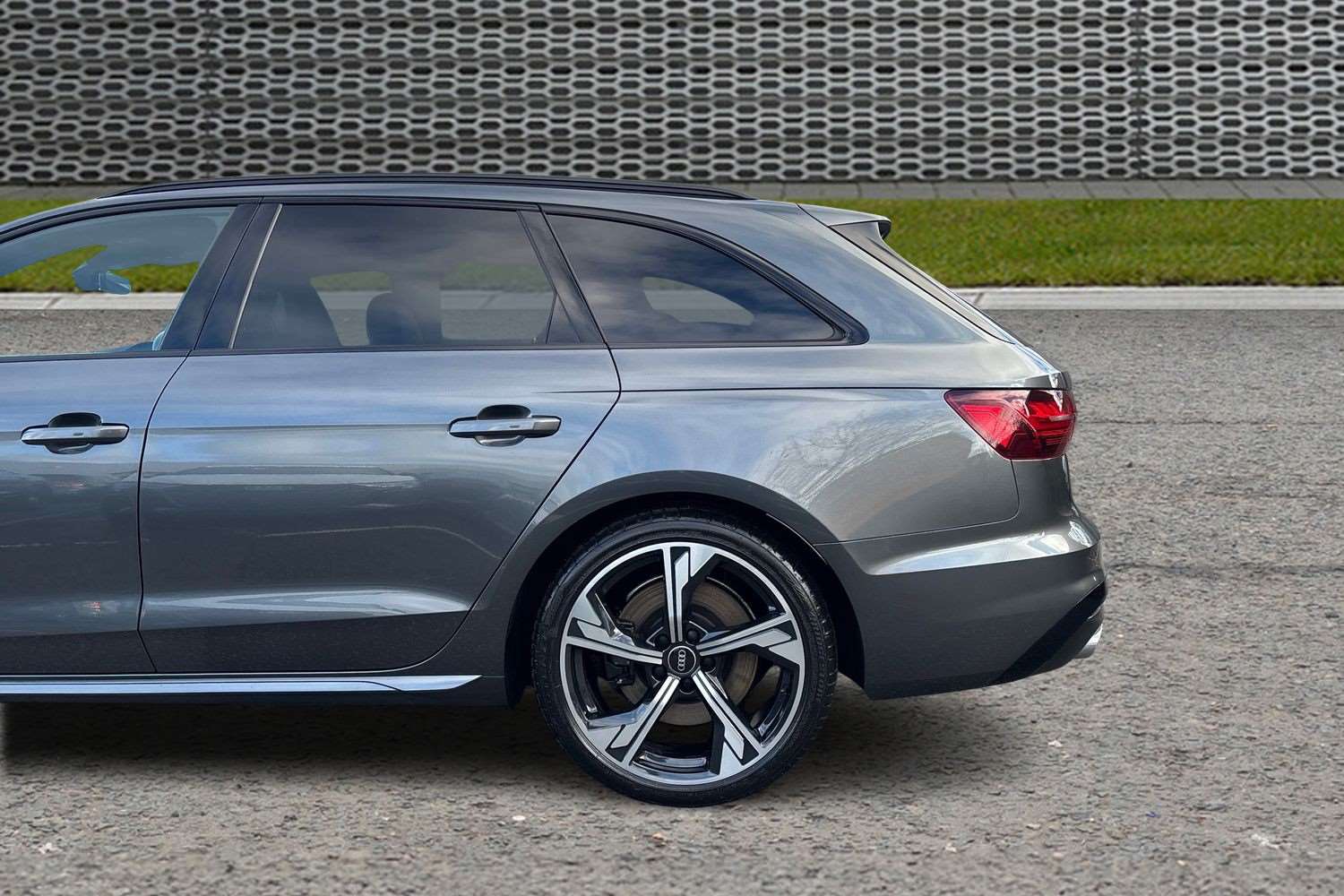 Used Audi A4 2022 for sale - 76705109: Photo 10