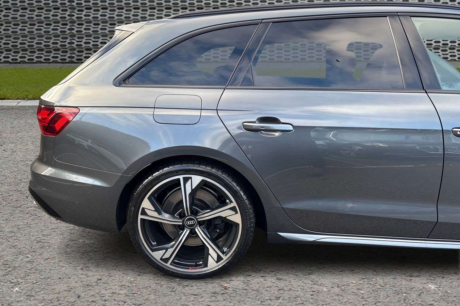 Used Audi A4 2022 for sale - 76705109: Photo 9