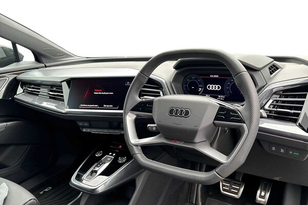 Used Audi Q4 e-tron 2025 for sale - 75177701: Photo 6