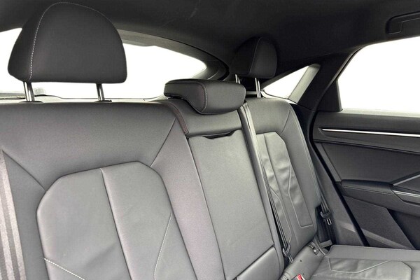 Used Audi Q3 2023 for sale - 75661334: Photo 10