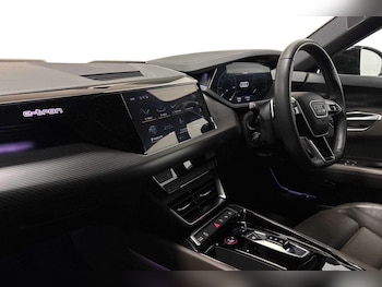 Used Audi e-tron GT 2023 for sale - 79251058: Photo