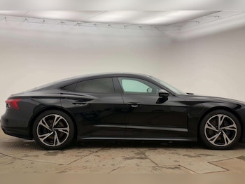 Used Audi e-tron GT 2023 for sale - 79251058: Photo
