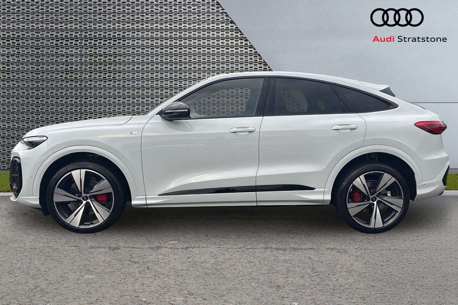 Used Audi Q5 2025 for sale - 77112378: Photo 8