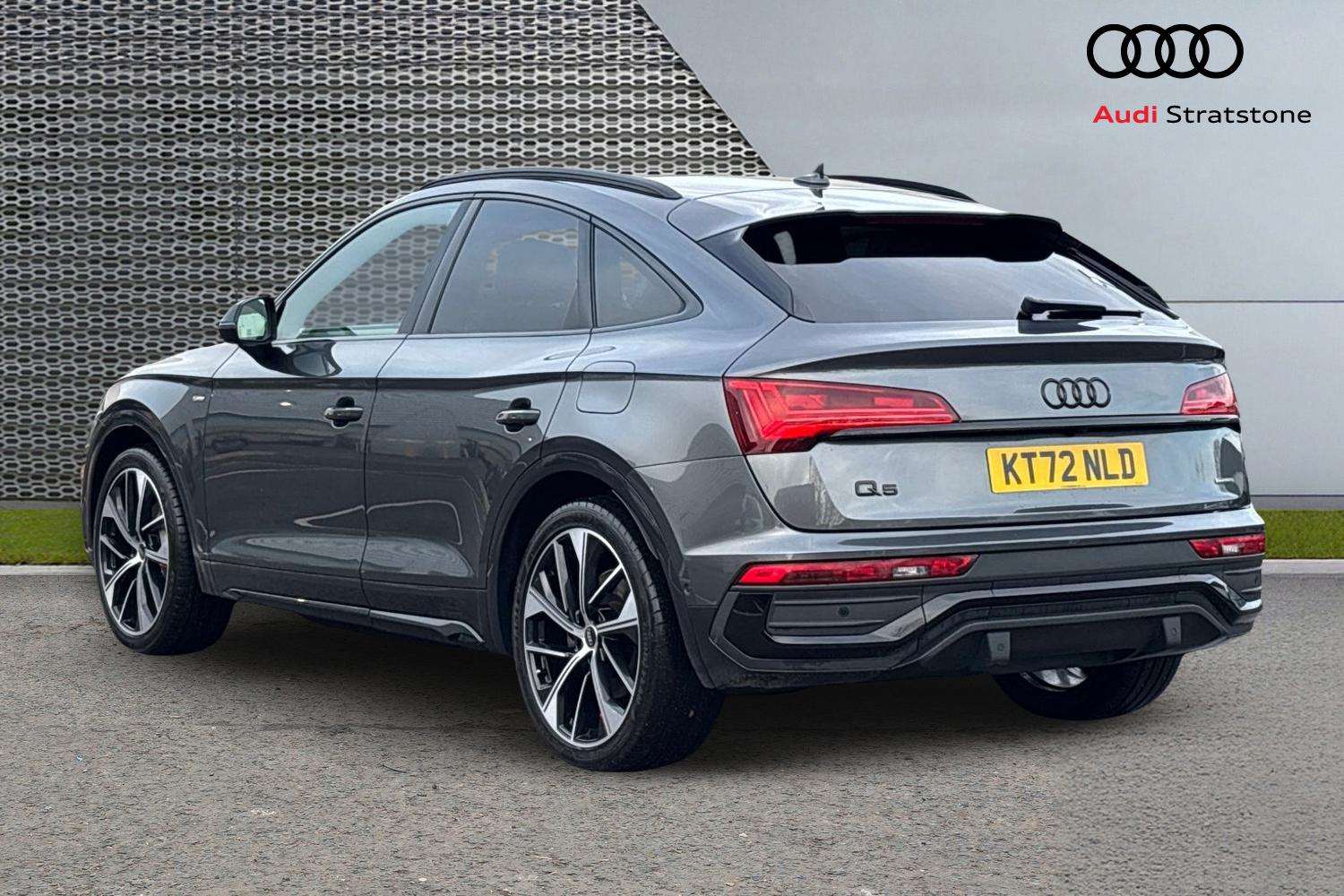 Used Audi Q5 2022 for sale - 77158534: Photo 3