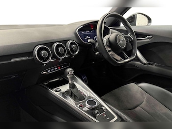 Used Audi TT 2021 for sale - 76170009: Photo 2