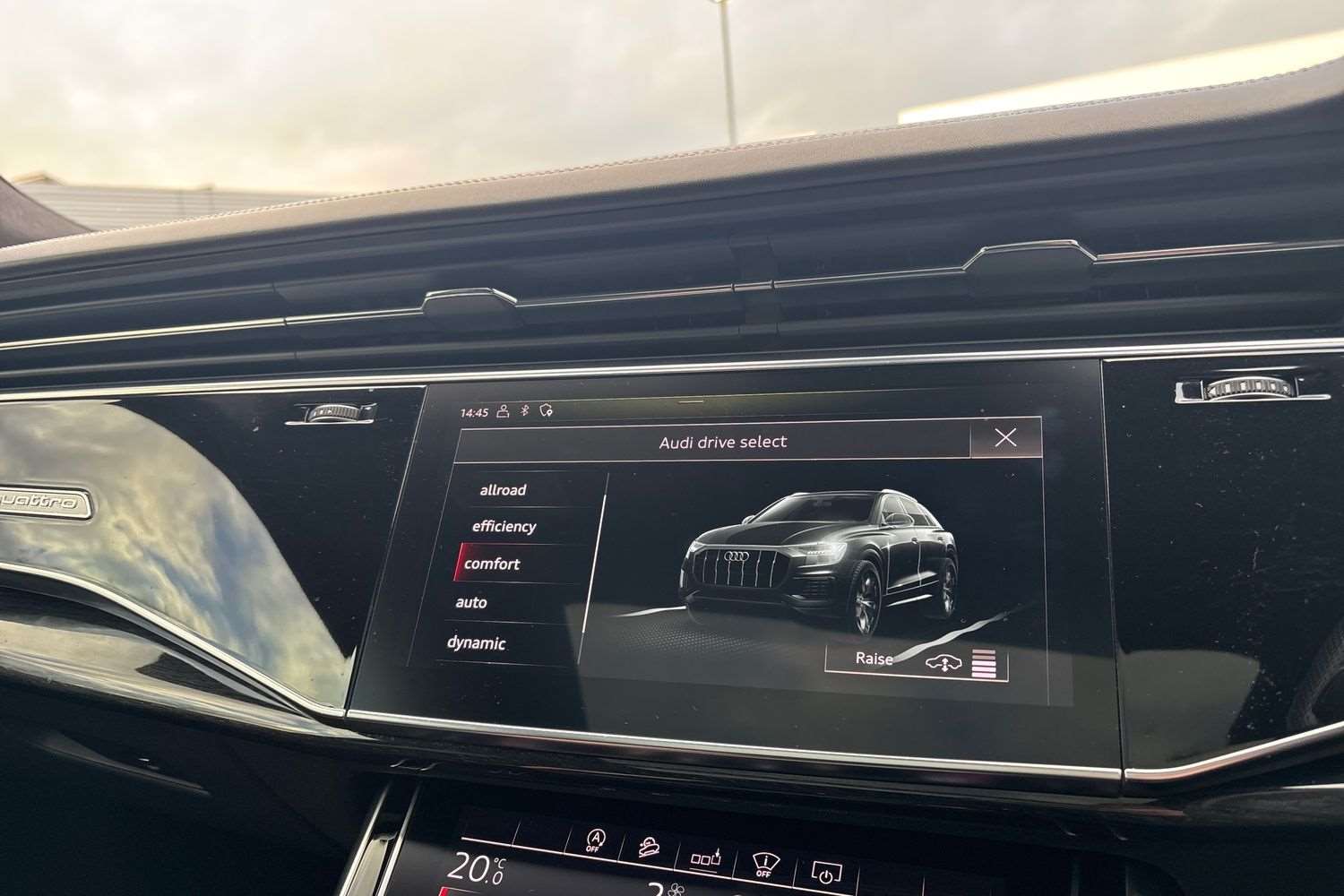 Used Audi Q8 2020 for sale - 77649106: Photo 30