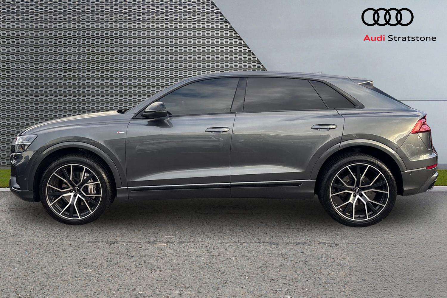 Used Audi Q8 2020 for sale - 77649106: Photo 8