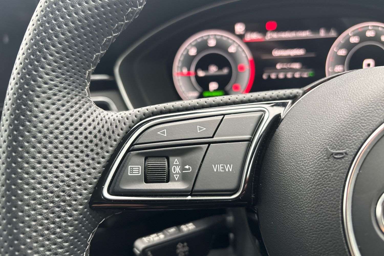 Used Audi A4 2023 for sale - 76242417: Photo 16