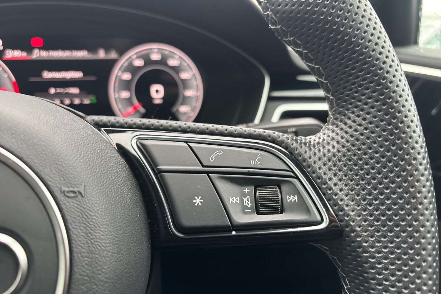 Used Audi A4 2023 for sale - 76242417: Photo 17