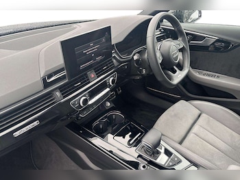 Used Audi A4 2023 for sale - 76242417: Photo