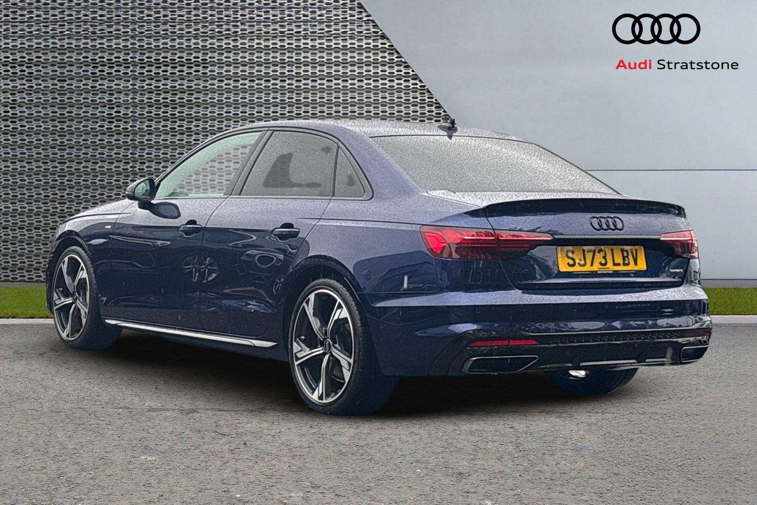 Used Audi A4 2023 for sale - 76242417: Photo 3