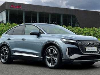 2023 - 220kW 50 Quattro 82kWh S Line 5dr Auto