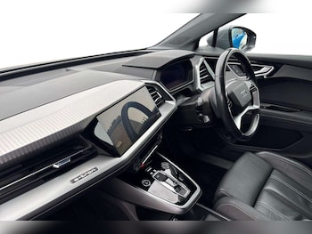 Used Audi Q4 e-tron 2024 for sale - 77147366: Photo